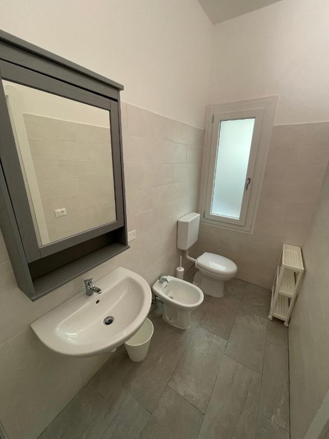 Residence Wally Bilocale Piano Terra - Agenzia Cocal Каорле Екстериор снимка